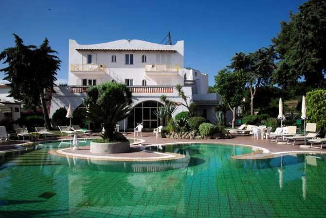 Hotel Internazionale Ischia-mei 2025