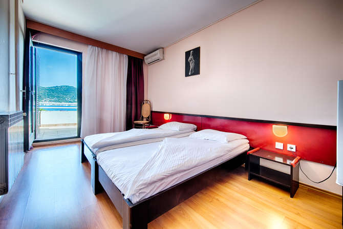 Hotel Issa-mei 2025