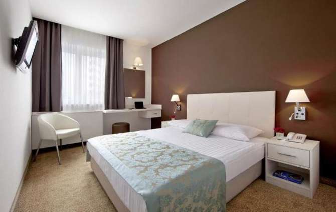 Hotel Jadran-april 2024