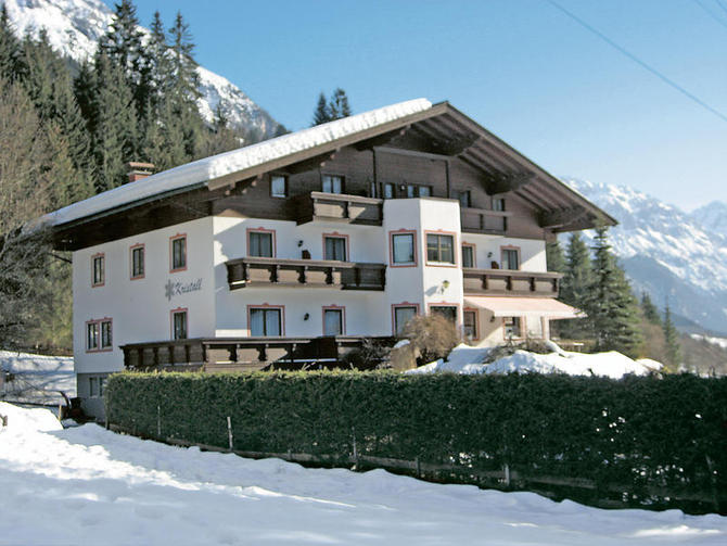 Hotel Kristall-mei 2025
