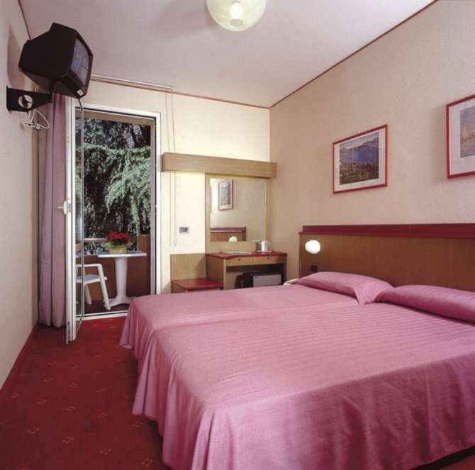 Hotel La Perla-mei 2025