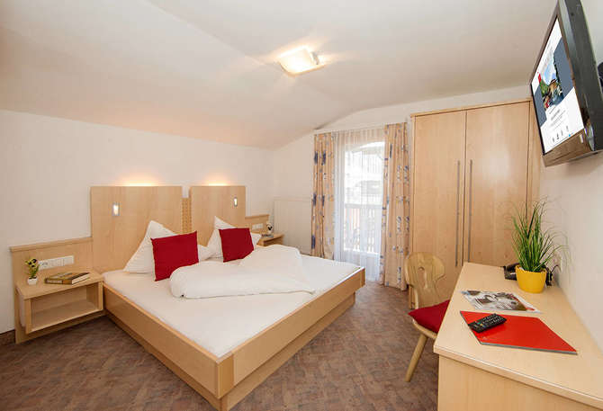 Hotel Lampenhausl-mei 2025