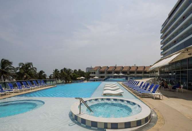 Hotel Las Americas Casa De Playa Torre Del Mar-mei 2025