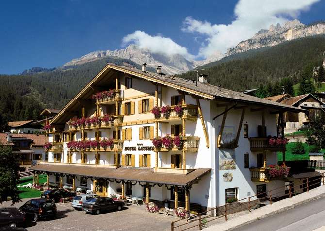 Hotel Latemar Spitze-april 2024