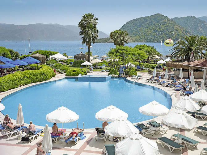 Hotel Marti La Perla-mei 2025