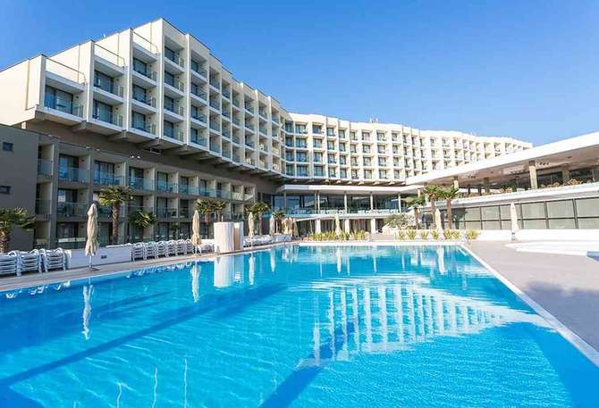 Hotel Materada Plava Laguna-april 2024