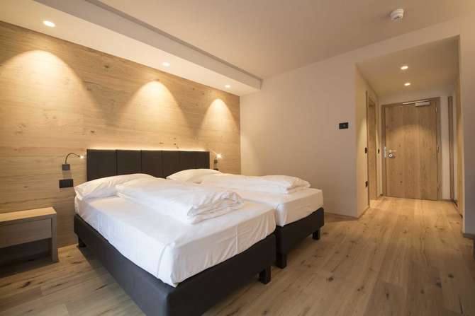 Hotel Monroc-mei 2025
