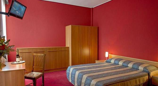 Hotel Nazionale Venetie-mei 2025
