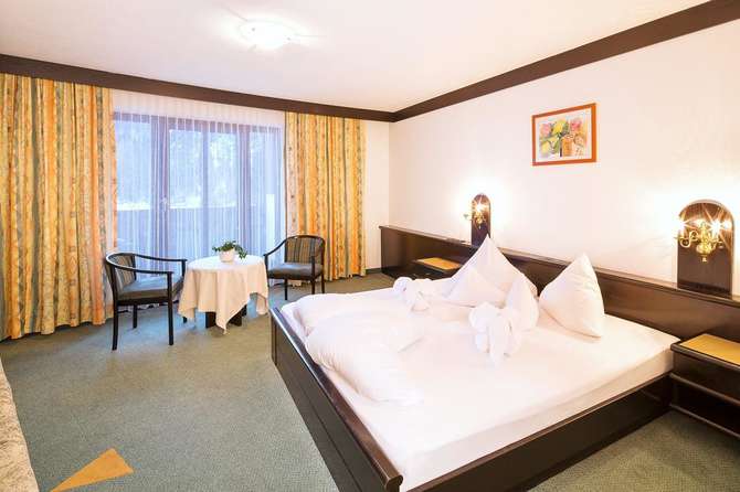 Hotel Neue Burg-mei 2025