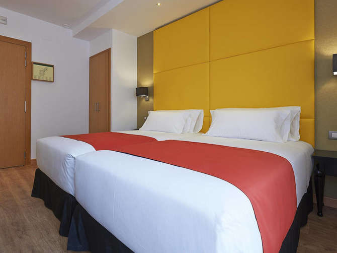 Hotel Nh Barcelona Barri Gotic-mei 2025