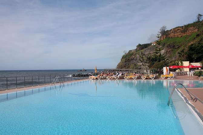 Hotel Orca Praia-april 2024