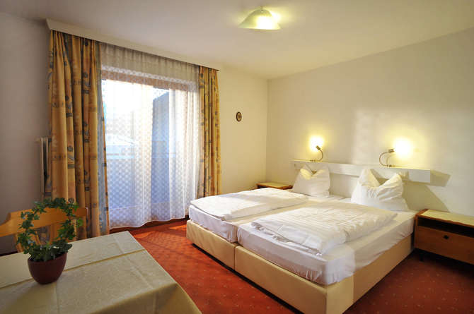 Hotel Pension Unterbrau-mei 2025