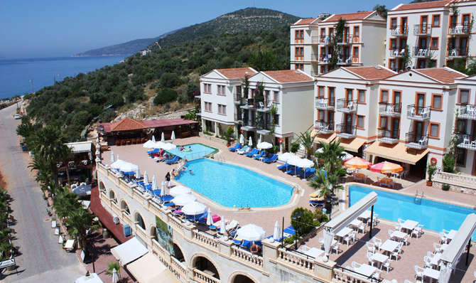 Hotel Pirat-mei 2025