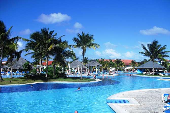 Hotel Playa Pesquero-april 2024