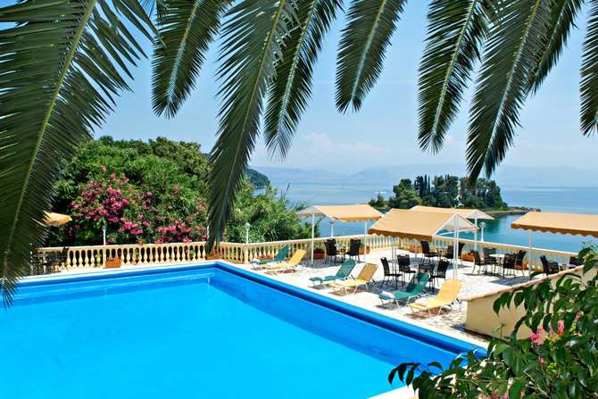 Hotel Pontikonissi-mei 2025