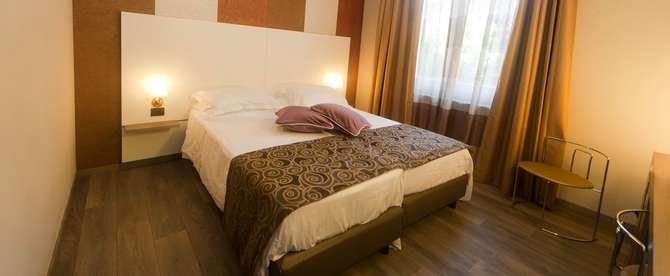 Hotel Re Enzo Bologna-mei 2025