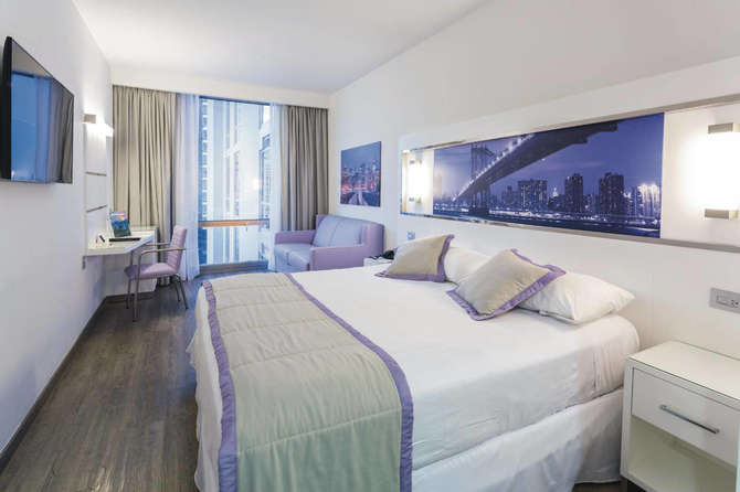 Hotel Riu Plaza New York Times Square-mei 2025