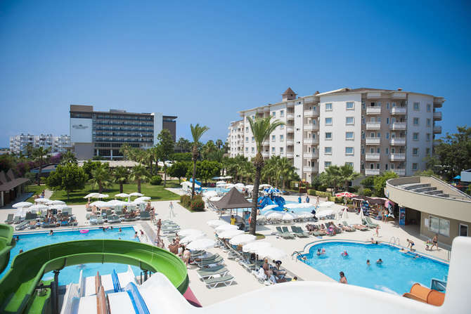 Hotel Royal Garden Select-mei 2025