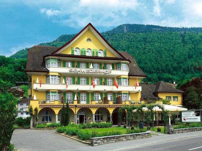 Hotel Schweizerhof-april 2024