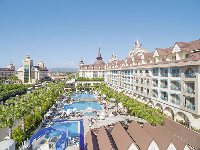 Hotel Side Crown Palace-mei 2025