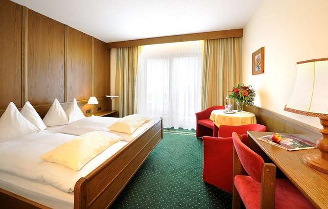 Hotel St Hubertus-april 2024