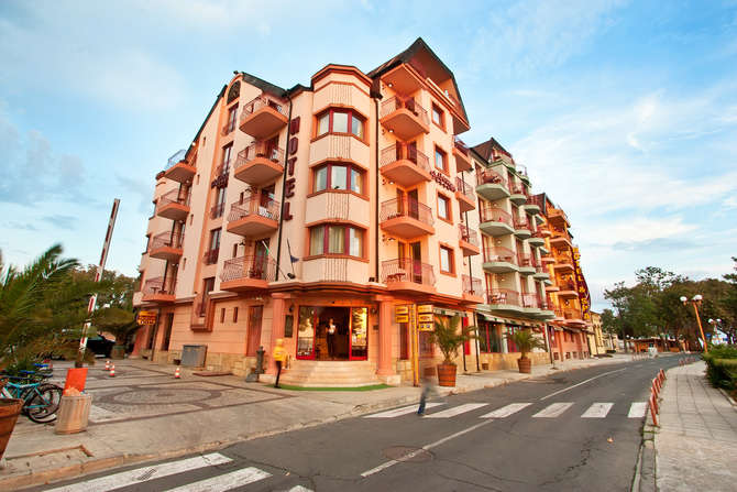 Hotel Staint George-mei 2025