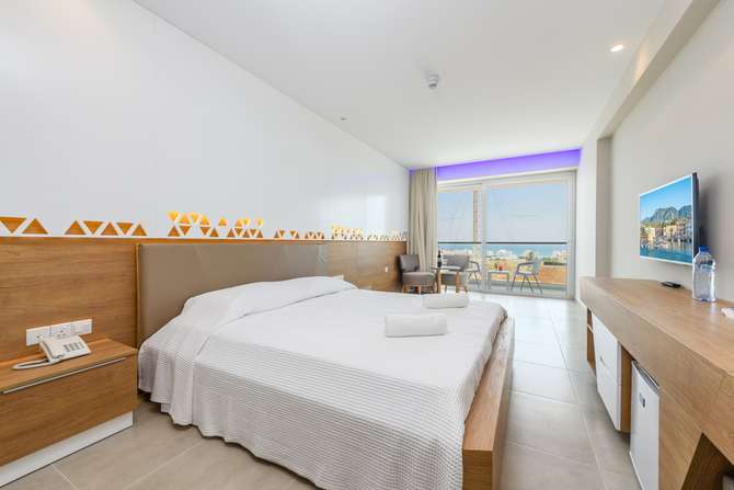 Hotel Tasia Maris Seasons-mei 2025