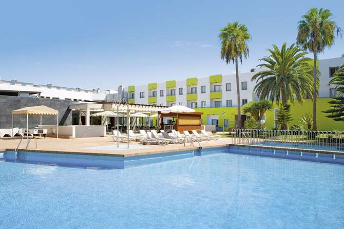 Hotel The Corralejo Beach-april 2024