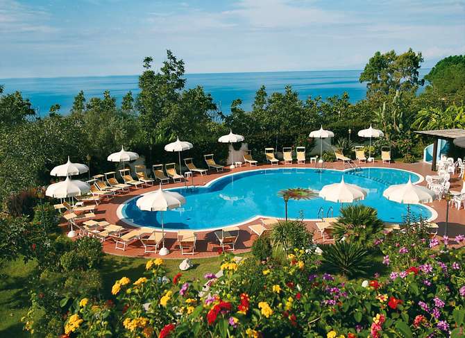 Hotel Tirreno-mei 2025