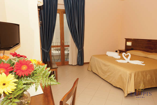 Hotel Tropis-mei 2025