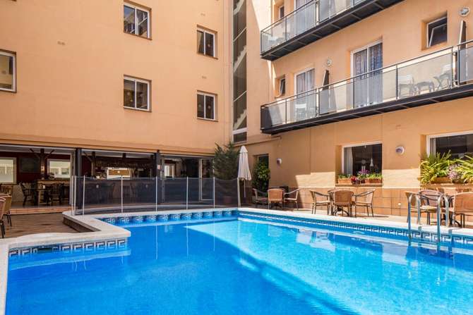 Hotel Urh Novo Park-mei 2025