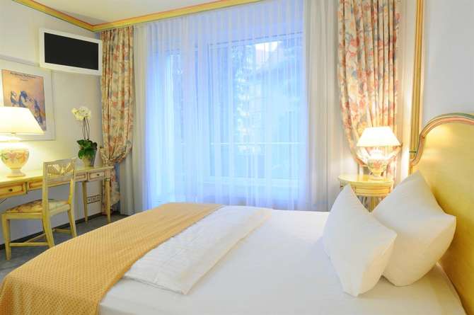 Hotel Villa Kastania-april 2024
