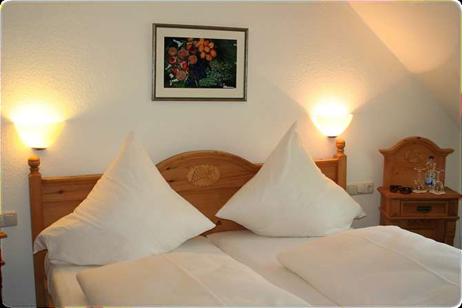 Hotel Weinstuben Hieronimi-mei 2025