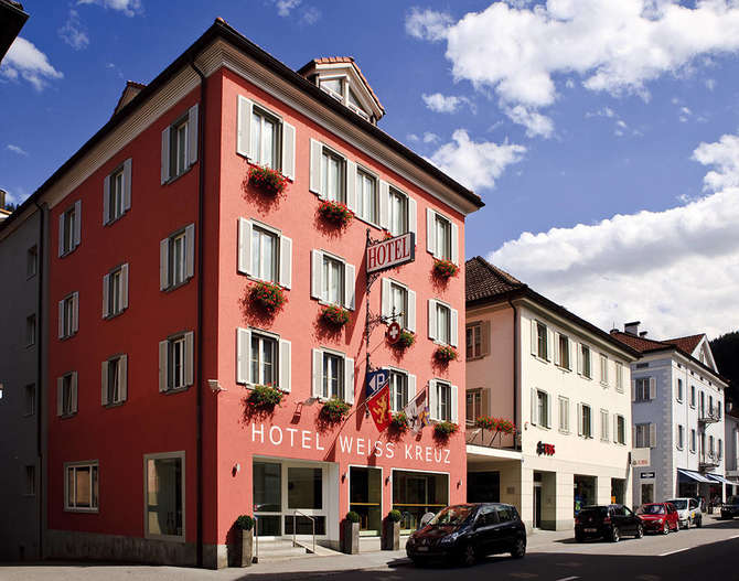 Hotel Weiss Kreuz-april 2024