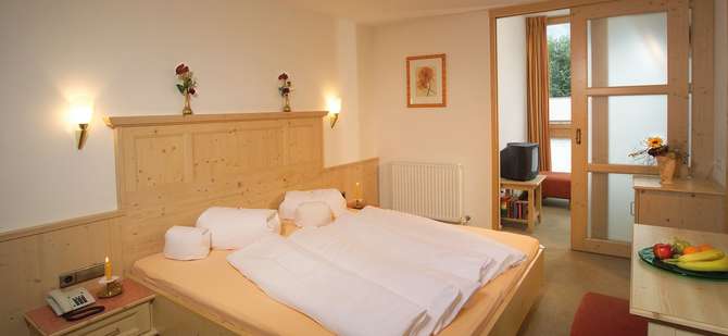 Hotel Zum Hirschen-mei 2025