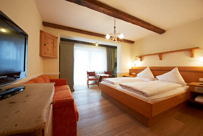 Hotel Zur Dorfschmiede-mei 2025