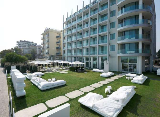 I Suite Hotel-juni 2025