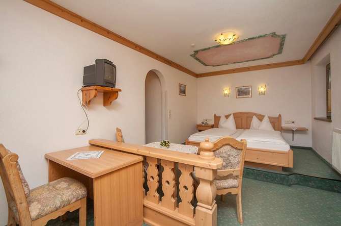 Kaiserhotel Neuwirt-mei 2025