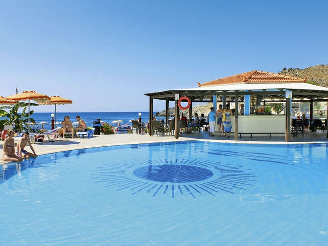Kamari Beach Hotel-mei 2023