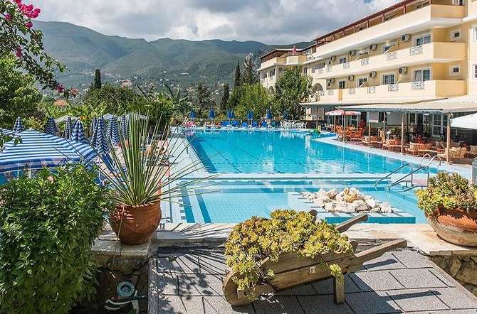 Koukounaria Hotel Suites-mei 2025