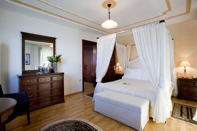 Kymata Hotel-mei 2025