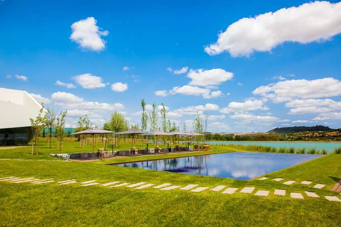 Land Vineyards Resort-mei 2025