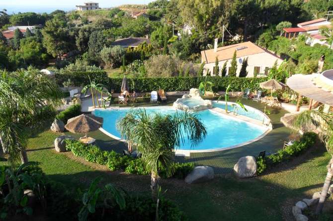 Larcobaleno Resort-mei 2025