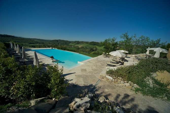 Laticastelli Country Relais-mei 2025