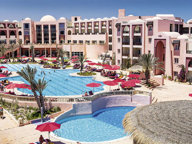 Lella Meriam Hotel Club-mei 2025