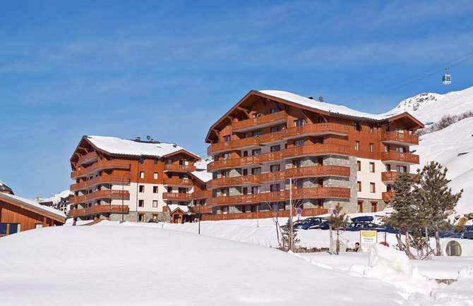 Les Chalets De Ladonis-april 2024