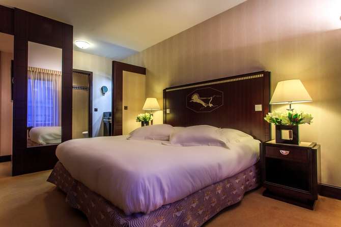 Lhotel Du Collectionneur Arc Triomphe-mei 2025