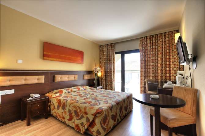 Livadhiotis City Hotel-juli 2025