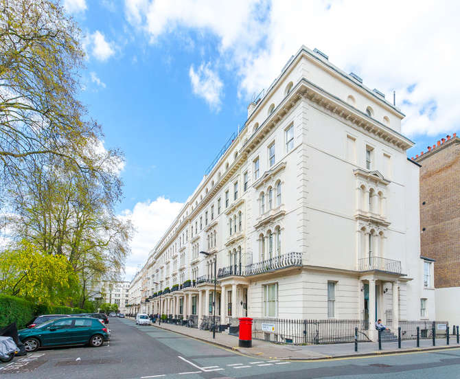 London House Hotel-mei 2025
