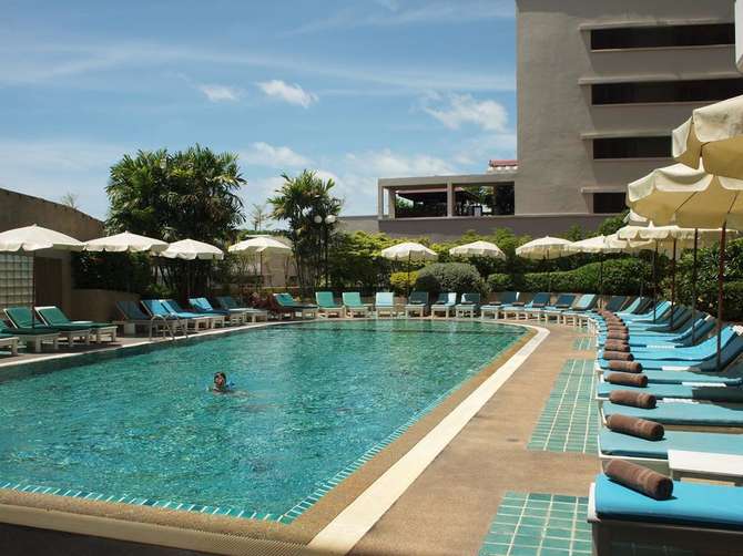Long Beach Cha Am Hotel-mei 2025